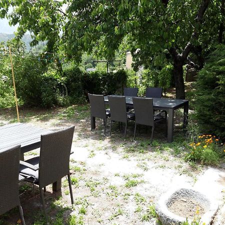 Casa Franceschi Bed & Breakfast Pioggiola Bagian luar foto